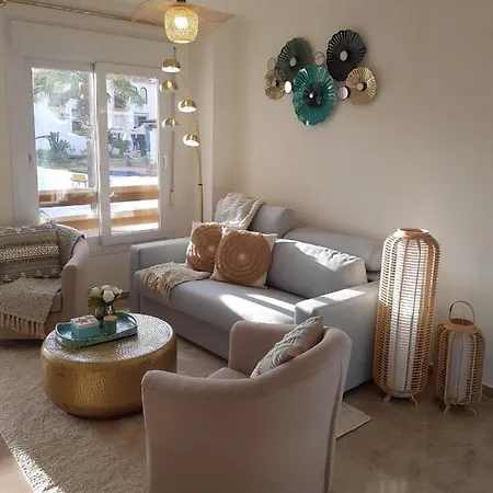 3 Bedrooms Puerto B 1st Floor